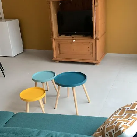 Le Dortoir De La 13e Comines